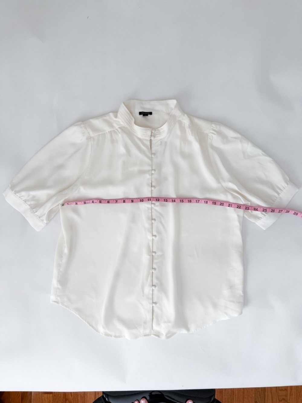 Ann Taylor White Blouse | Pleated Neck Button Front Top Short Sleeve XL - Picture 6 of 10